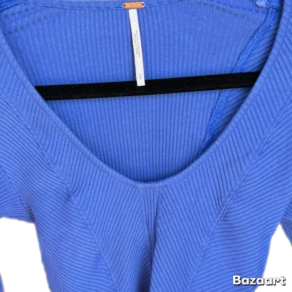 Free People Petra Long Statement Sleeve crop Top Blouse Ribbed Stretch Blue z0
